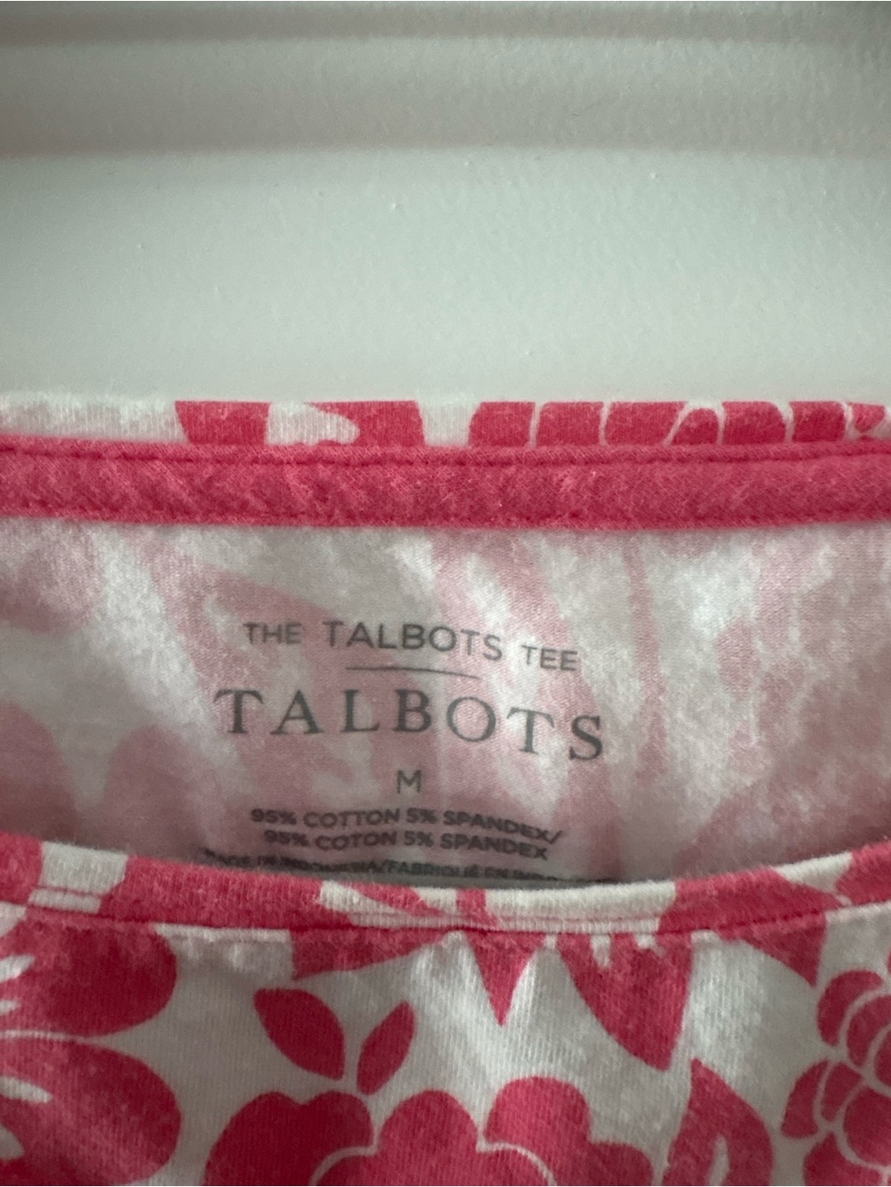 The Talbots Tee Tank Top Pink White Floral Size Med Cotton/Spandex Casual EUC